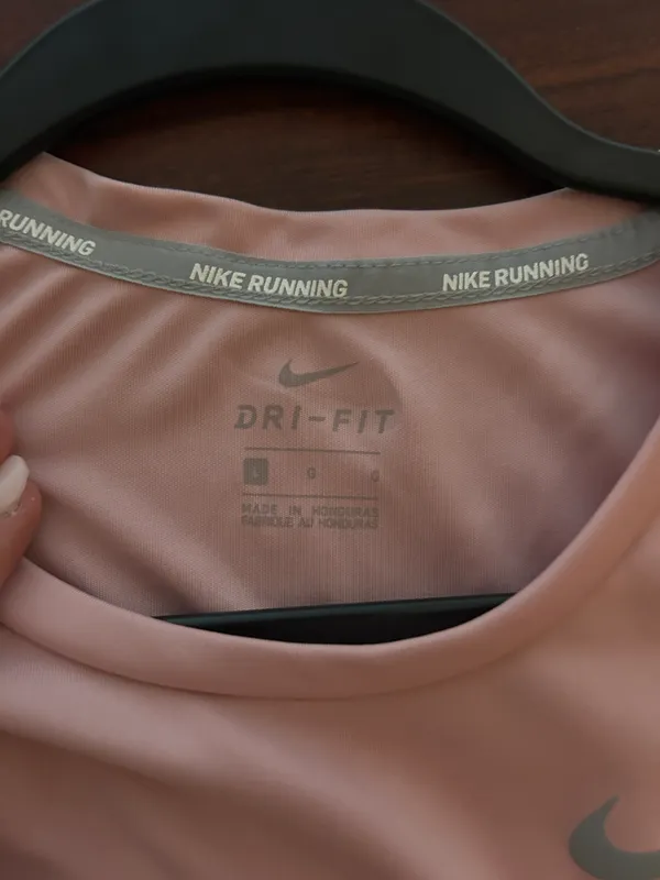 workout top - Image 2