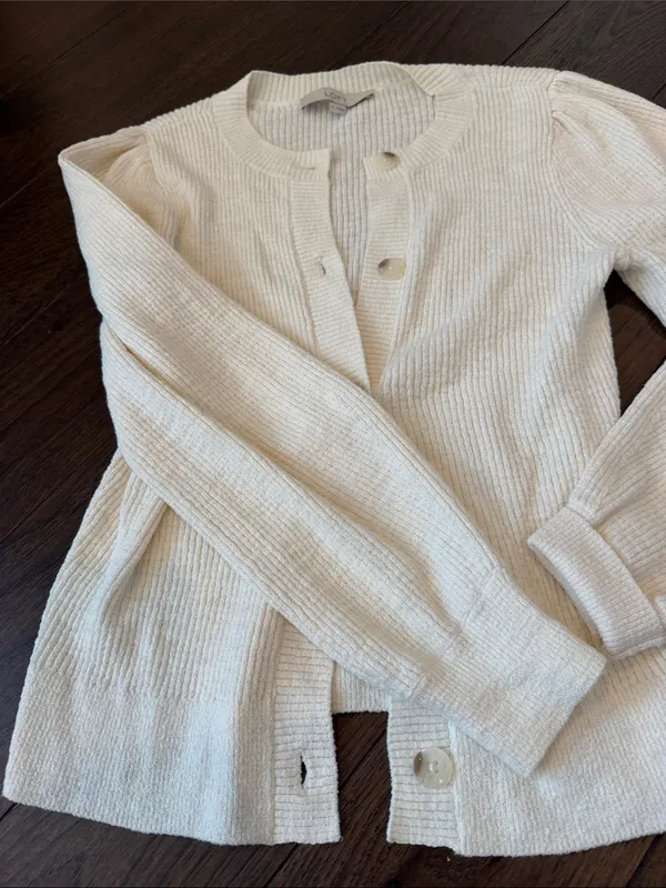 LOFT Cream Button-Front Puff-Sleeve Ribbed Sweater Cardigan Size Small - C54-144 - Image 4
