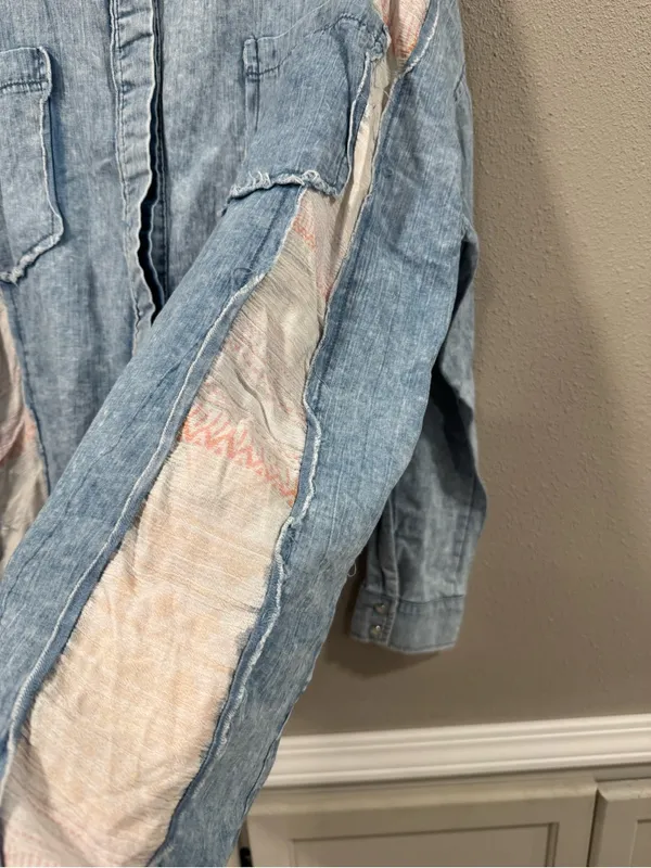 Buckle Gimmicks Pieced Chambray Shirt - Image 6