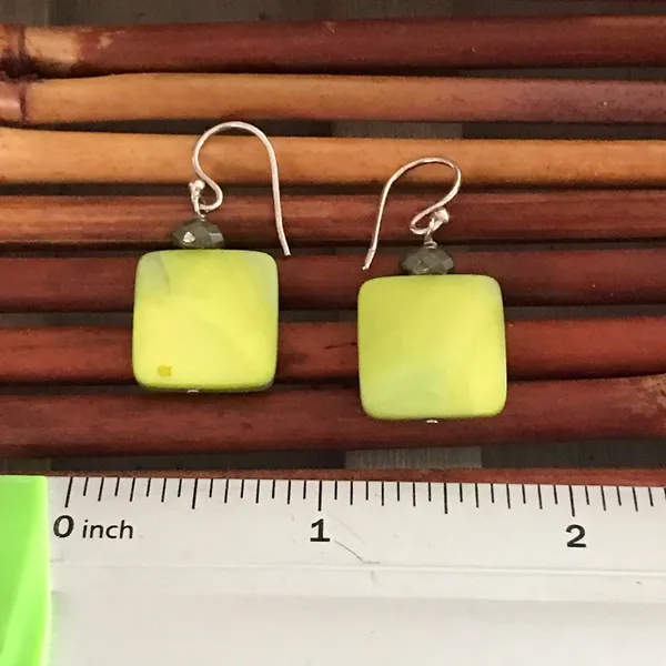 Silpada Sterling Silver Green Mother of Pearl Pyrite Bead French Wire Earrings - Image 4