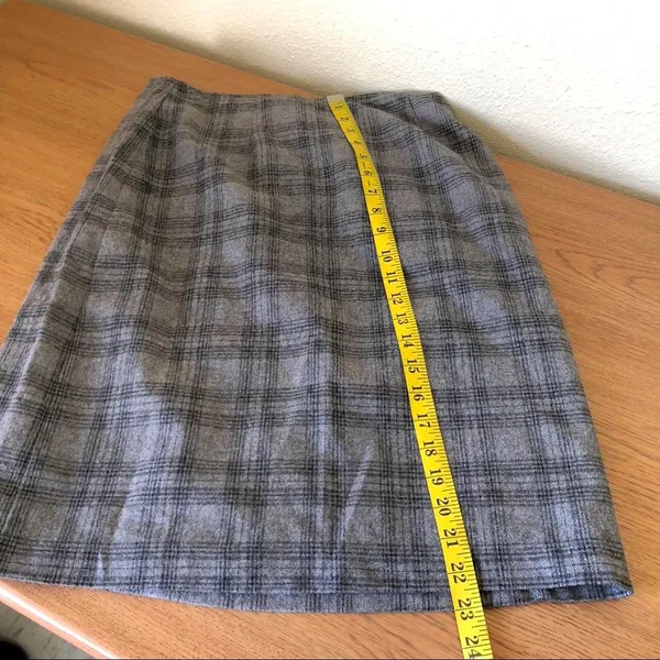 Grey plaid mini preppy schoolgirl office core skirt Measurement in pics Excellent condition - Image 3