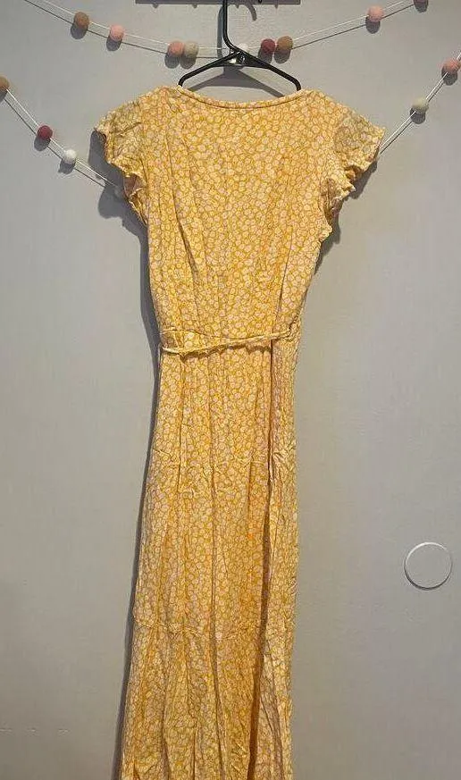 Abercrombie Floral Yellow Wrap Summer Dress - Image 8