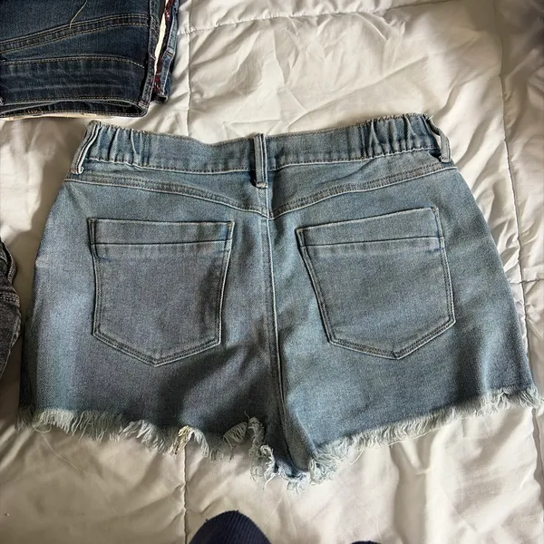 REWASH Blue denim shorts with frayed hem and distressed details #summer - Image 2