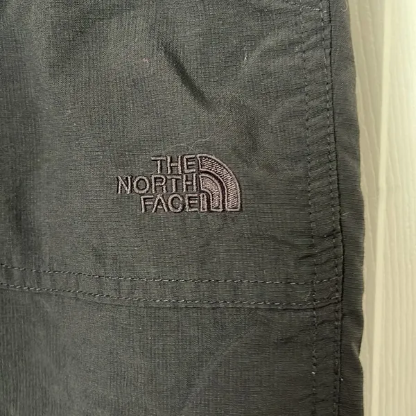Northface Capri Pants - Image 2