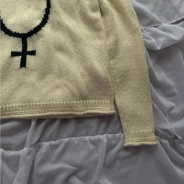 Madewell x Girls Inc. Female Symbol Keaton Pullover Sweater - Image 5