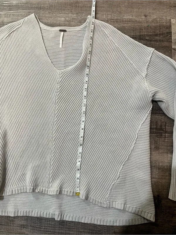 FREE PEOPLE La Brea V Neck Sweater in Grey - Image 6