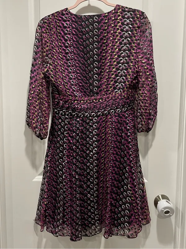 DVF Diane von Furstenberg Leo chain silk dress size 4 - Image 4