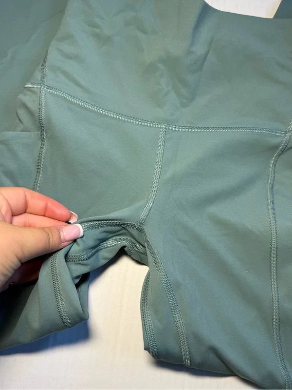 Lululemon Align Leggings with Pockets 25" - Image 4