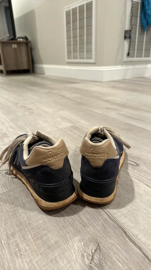 New Balance Shoe - Image 4