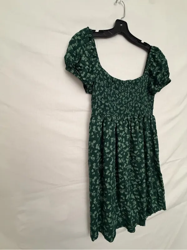 SO Dark Green Floral Smocked Puff Sleeve Dress Size L Excellent(A825) - Image 7