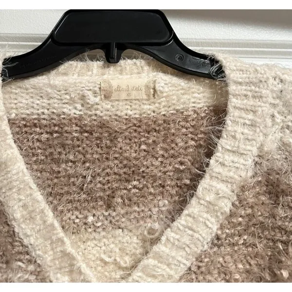 Altar’d State V-Neck Cropped Sweater - Image 5