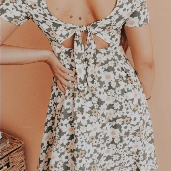 ✨Sunny Floral Mini Dress✨ Green Size 8 - Image 6