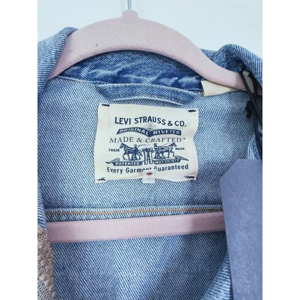 NWT Levis Womens Trucker Denim Jacket Western Boho Embroidered Small Cowgirl - Image 6