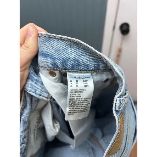American Eagle Stovepipe High Rise Distressed Straight Leg Jeans Light Wash 00S - Image 6