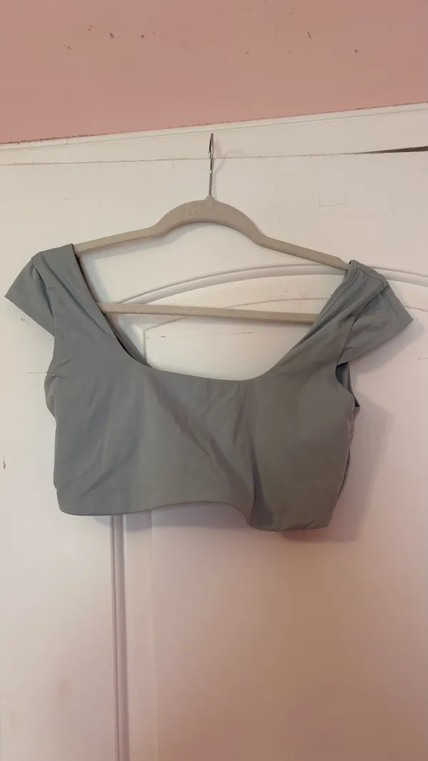 Gilly Hicks Set - Image 2