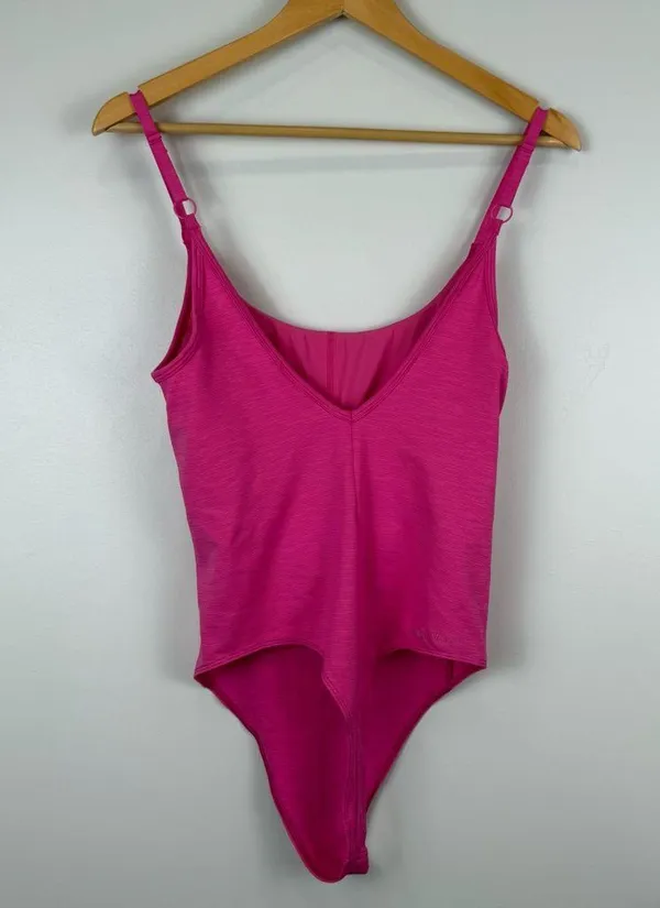Outdoor Voices tech sweat leotard in hot pink Women's Size Medium - Image 6