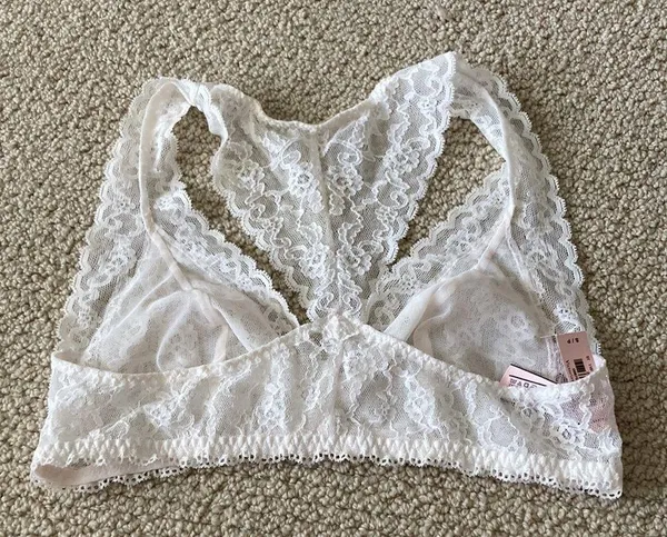 NEW Victoria’s Secret White Sheer Bralette Racerback Light Support Small NWT - Image 3