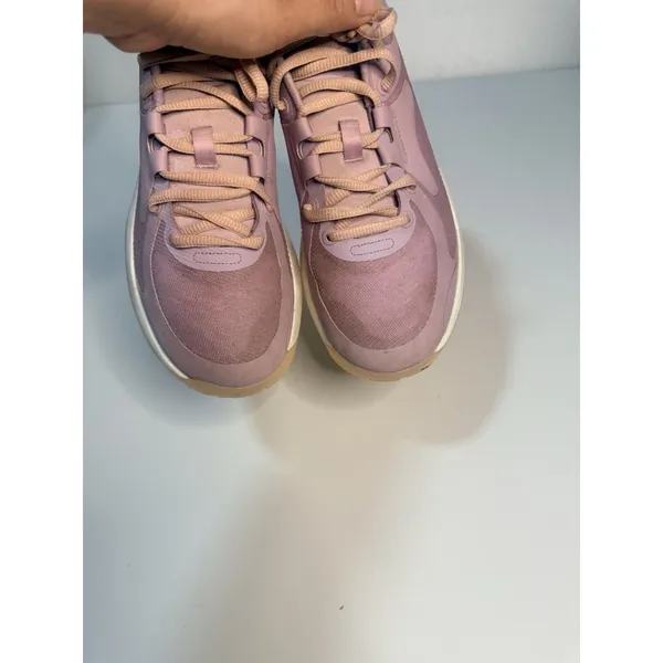 Lululemon Strongfeel Train Running Shoes Women's Size 7.5 - Image 8