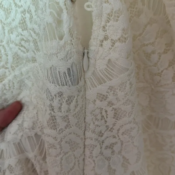 NWT Wishlist Apparel Ivory Lace Party Hi-Low Dress Size‎ M - Image 5