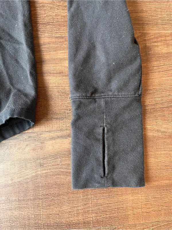 Athleta Black Pullover Hoodie Women’s Size S Regular Long Sleeve Pockets - Image 6