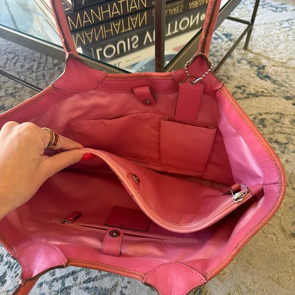 Coach Tan and Red Floral Tote - Image 3
