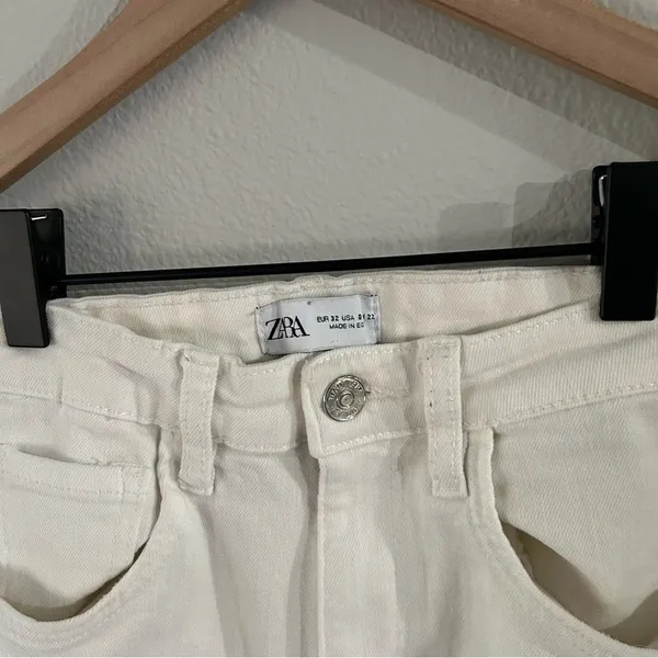 Zara Cream Women's Ankle Cropped Size 0 Jeans - Image 7