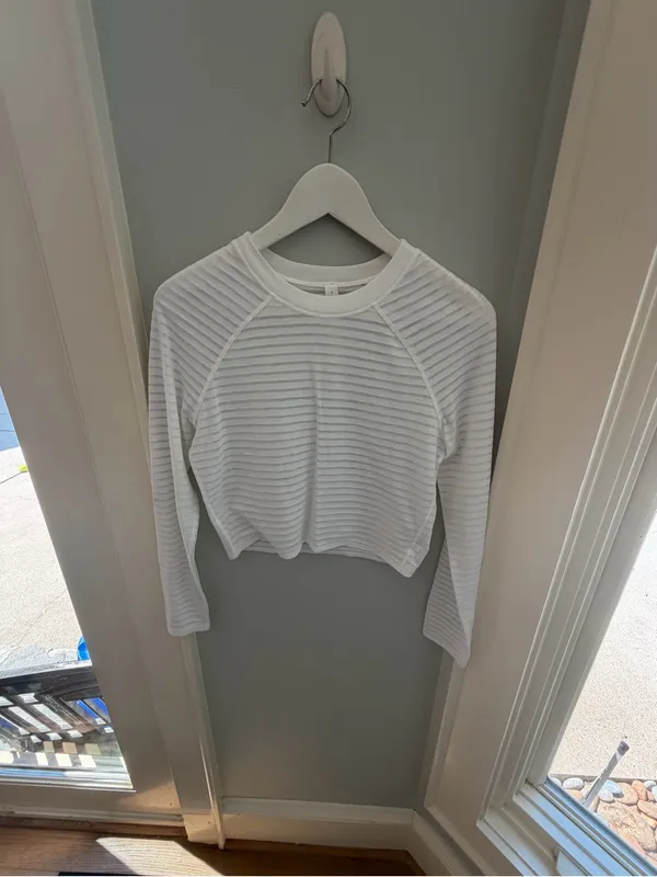 Lululemon Uncovered Long Sleeve - Image 4