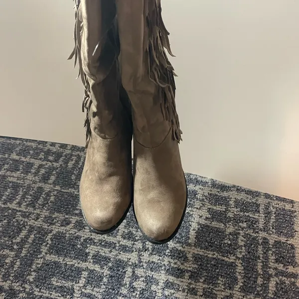 Charlotte Russe Brown Over the Knee Fringe Boots - Image 4