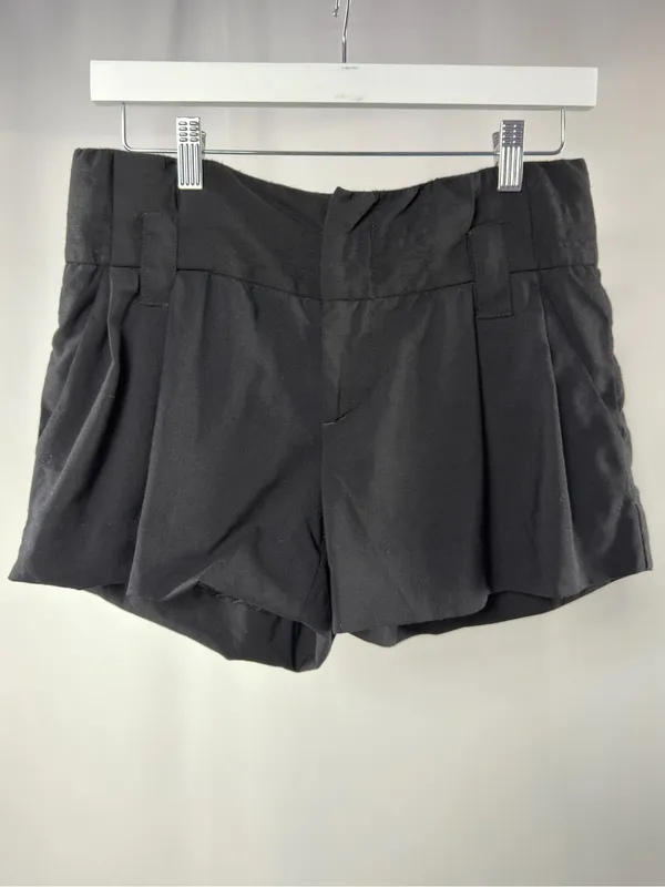 Alice + Olivia Pleated Dress Shorts in Black Size 4 - Image 6