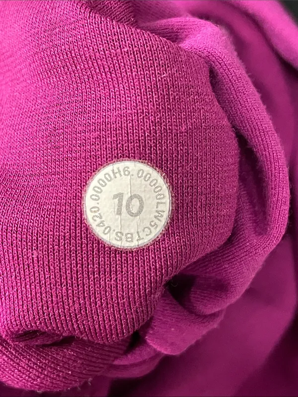Lululemon Align Pant II 25"
Deep Fuschia - Image 10