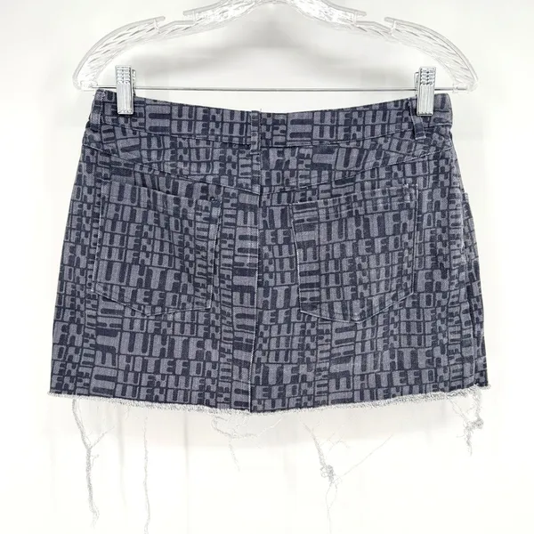 White Fox Denim Mini Skirt Womens M Blue Raw Hem Streetwear Y2K Baddie Boho Edgy - Image 10