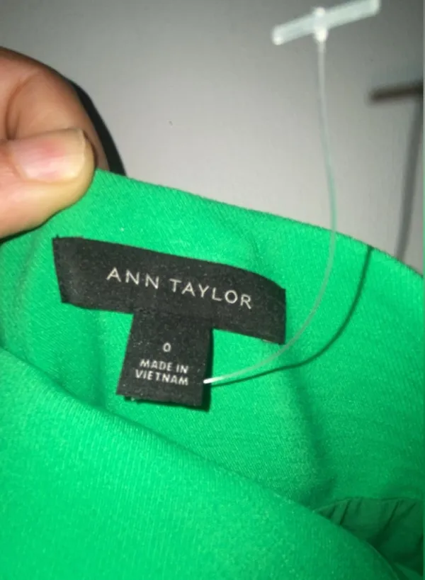 Ann Taylor Green Pencil Skirt - Image 3