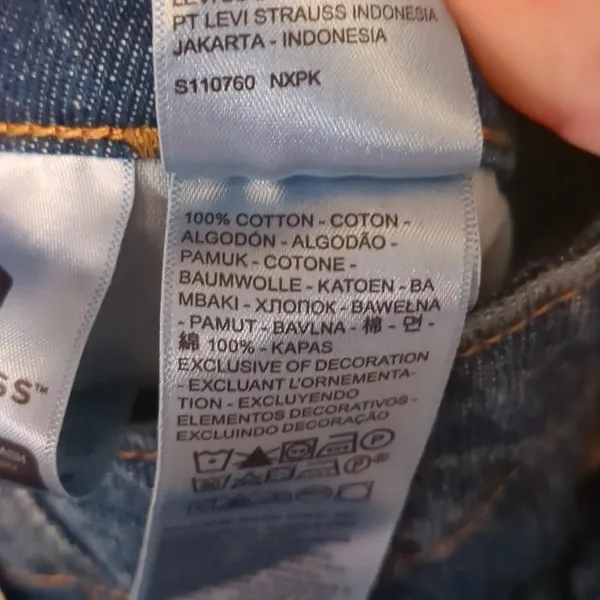 Levi's '94 cargo baggy jeans size 29x32 - Image 10