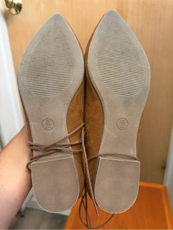 Mossimo Supply Co. Brown Suede Lace-Up Ballet Flats - Pointed Toe Shoes. Size: 6 - Image 7