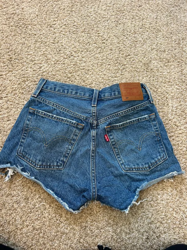 Levi’s Jean Shorts 501 - Image 2