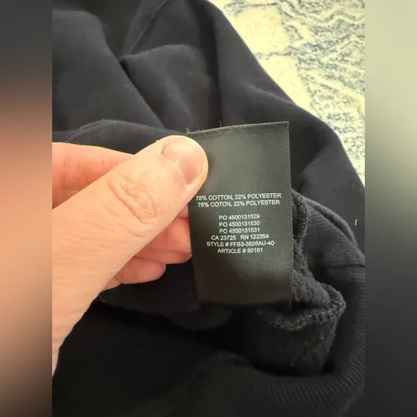 TNA Aritzia True North Alpine Hoodie Black Size Medium - Image 8