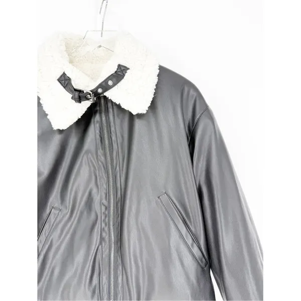 Levi's Reversible Sherpa Faux Leather‎ Jacket Women's S Black White Cozy - Image 9