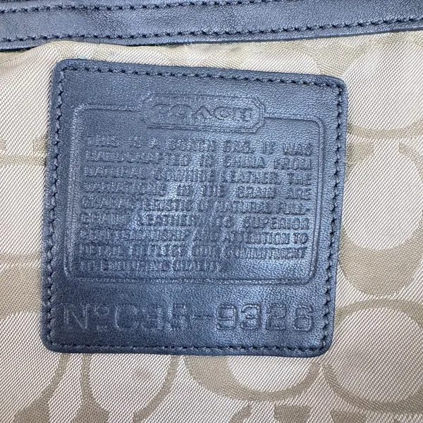 Coach Legacy Slim Duffle 9326 Black Leather Crossbody Shoulder Bag Vintage Y2K - Image 6