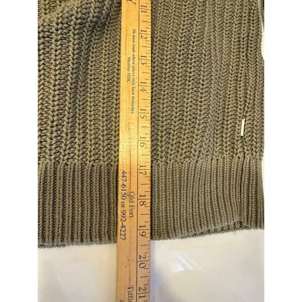 Victorias Secret PINK x Forenza Olive Green Shaker Sweater Size Small V-Neck - Image 5