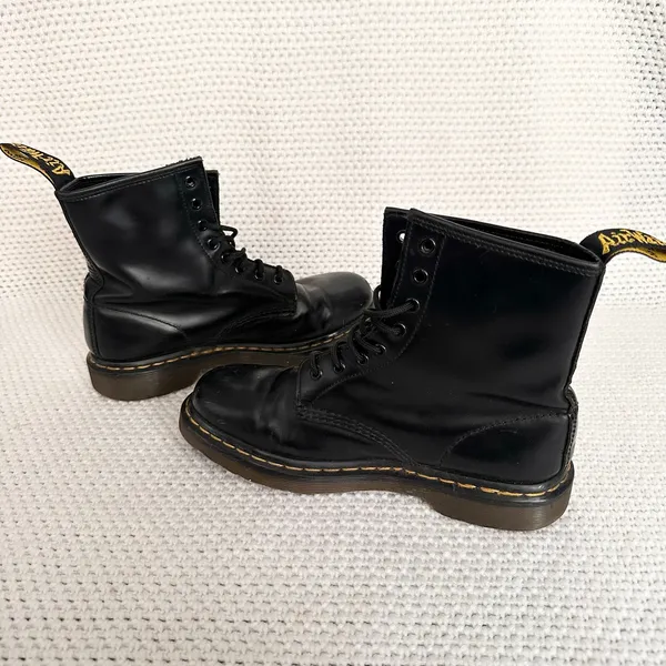 Dr Martens Black Smooth Shiny Leather 1460 Classic Combat Boots Women 9 Men 7 - Image 7