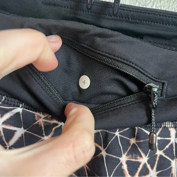 Lululemon Pace Rival Skirt II *4-way Stretch Sugar Crush Multi / Black - Image 6