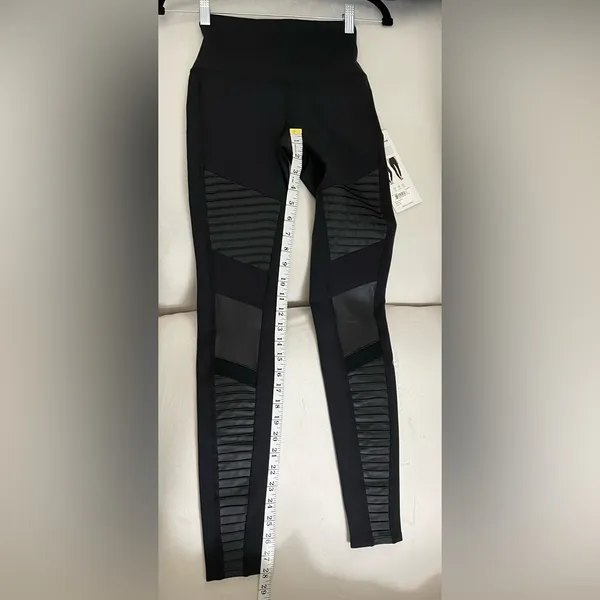 NWT Alo Yoga High Waist Moto Leggings Black Black Glossy Size XS - Image 5