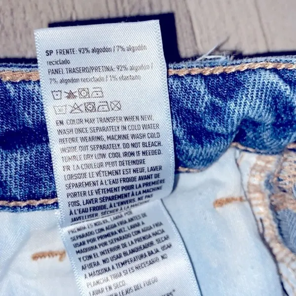 American Eagle MOM cutoff denim festival shorts size 0 - Image 7