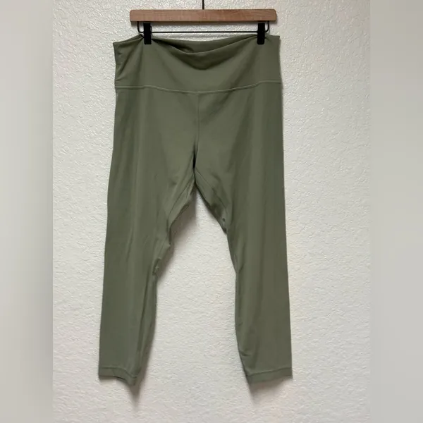 🍋 LULULEMON Rosemary Green Align 25" Leggings Size 16 - Image 2