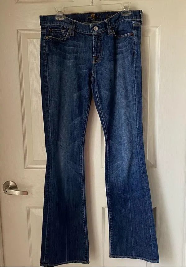 7 For All Mankind Women Bootcut Jeans Size 32 - Image 3