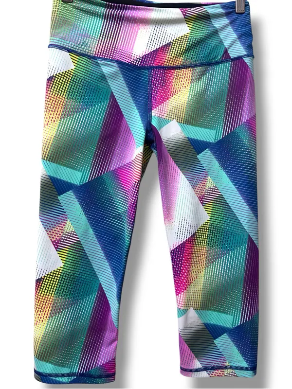 Victoria's Secret Set | NWOT Hot Pink Sports Bra & Geometric Crop Leggings (S) - Image 5