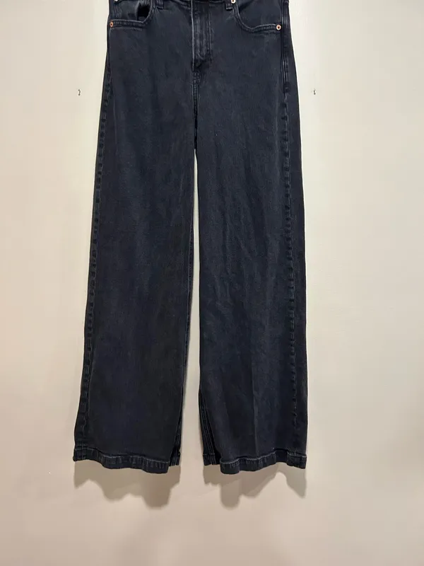 Gap High-Rise Stride Jeans - Image 2
