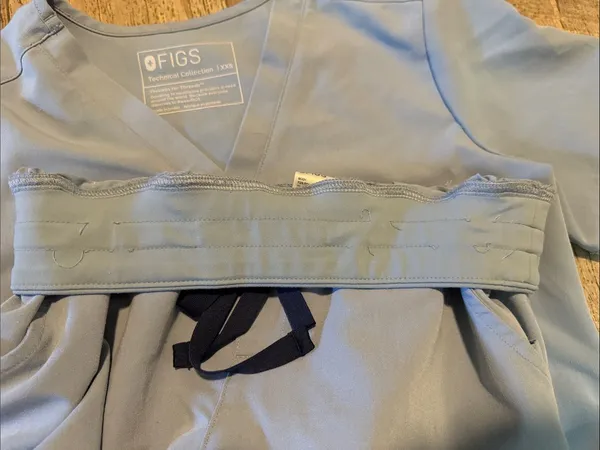 Figs Dusty Blue Scrub Top & Jogger Set - Image 4
