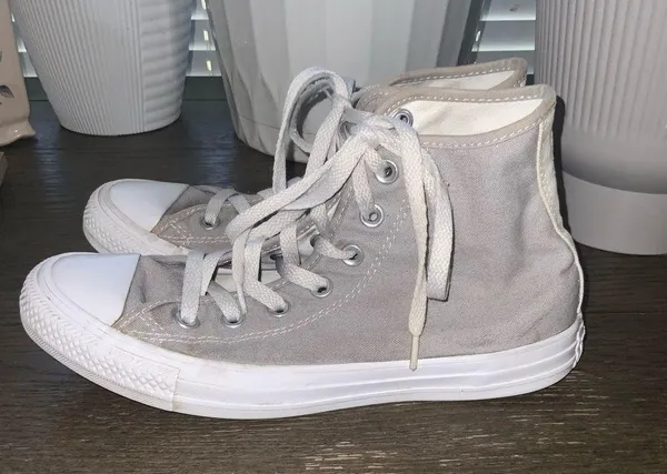 Converse Unisex Chuck Taylor Gray High-Top Sneakers Size Women’s 8 Men’s 6 - Image 6