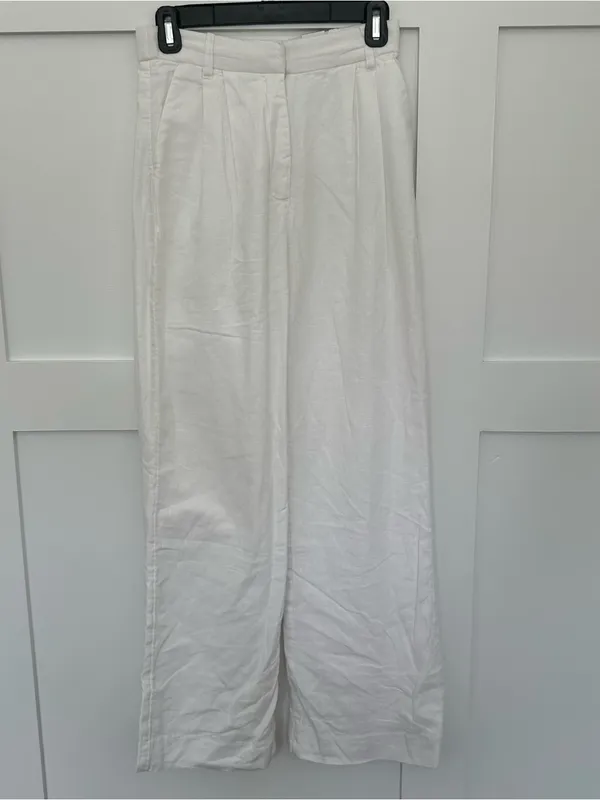 Abercrombie & Fitch Tailored White Pants - Image 2